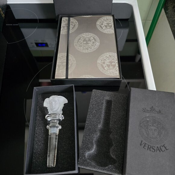 Neiman's Authentic NIB's Versace HomeSet Candelabra Journal Wine Stopper Pillows - Picture 3 of 16